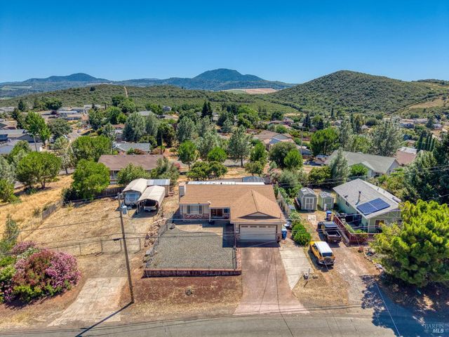 10241 Fairway Dr, Kelseyville, CA 95451