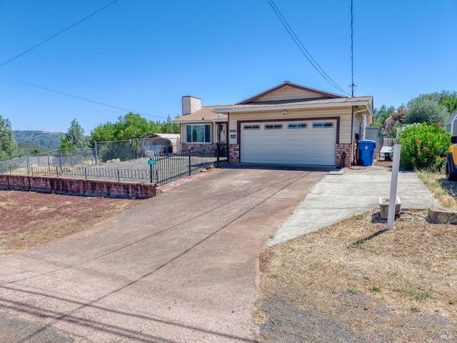 10241 Fairway Dr, Kelseyville, CA 95451