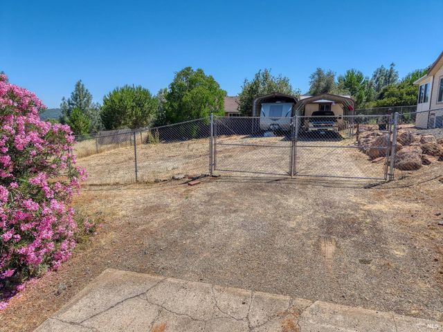 10241 Fairway Dr, Kelseyville, CA 95451