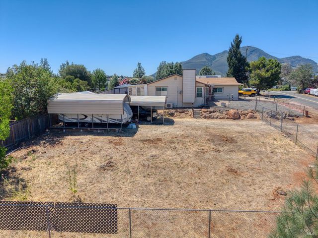 10241 Fairway Dr, Kelseyville, CA 95451