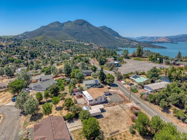 10241 Fairway Dr, Kelseyville, CA 95451