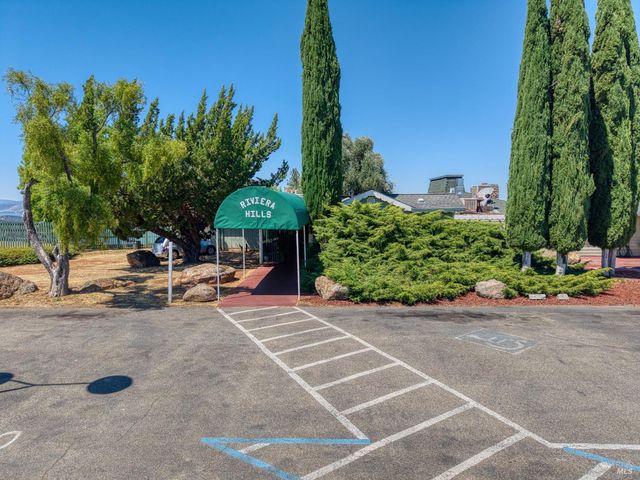10241 Fairway Dr, Kelseyville, CA 95451