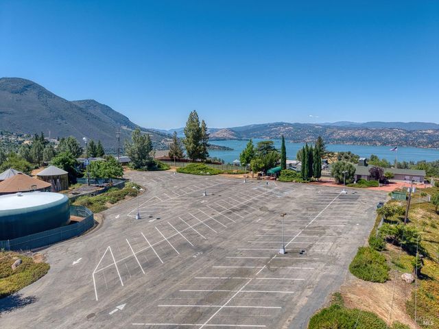 10241 Fairway Dr, Kelseyville, CA 95451
