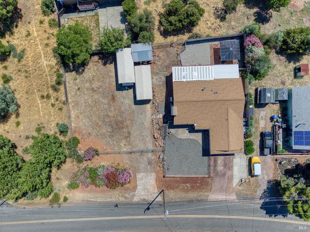 10241 Fairway Dr, Kelseyville, CA 95451
