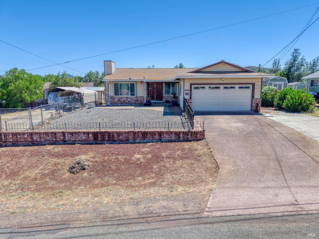 10241 Fairway Dr, Kelseyville, CA 95451