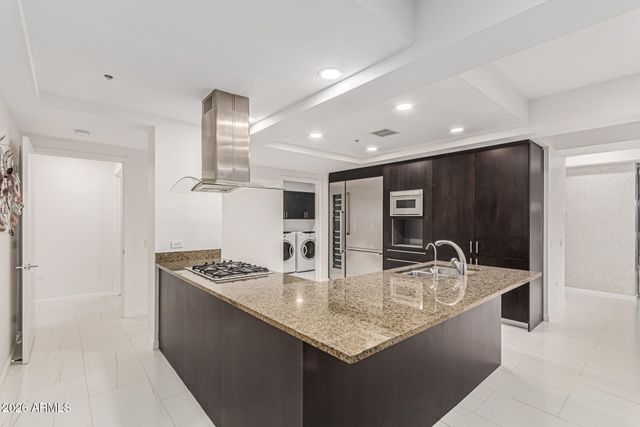 7121 E RANCHO VISTA Drive 2006, Scottsdale, AZ 85251