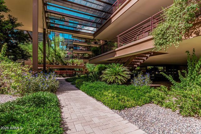 7121 E RANCHO VISTA Drive 2006, Scottsdale, AZ 85251