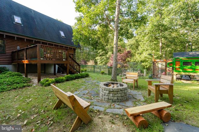 82 SABRINA LN, Hedgesville, WV 25427