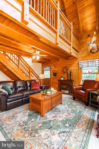 82 SABRINA LN, Hedgesville, WV 25427