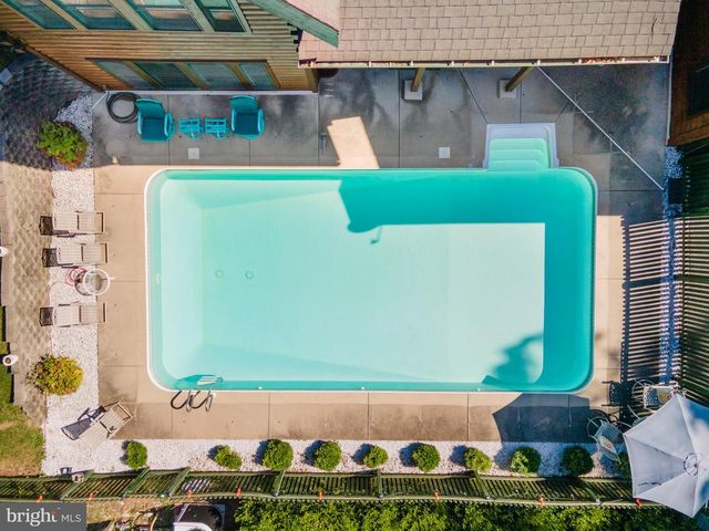 82 SABRINA LN, Hedgesville, WV 25427