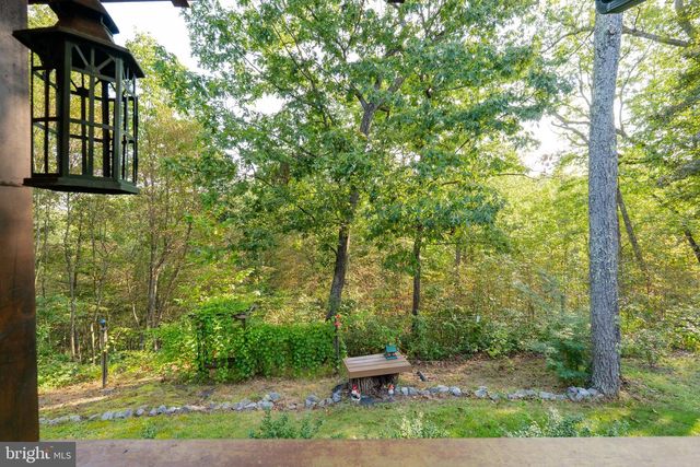 82 SABRINA LN, Hedgesville, WV 25427