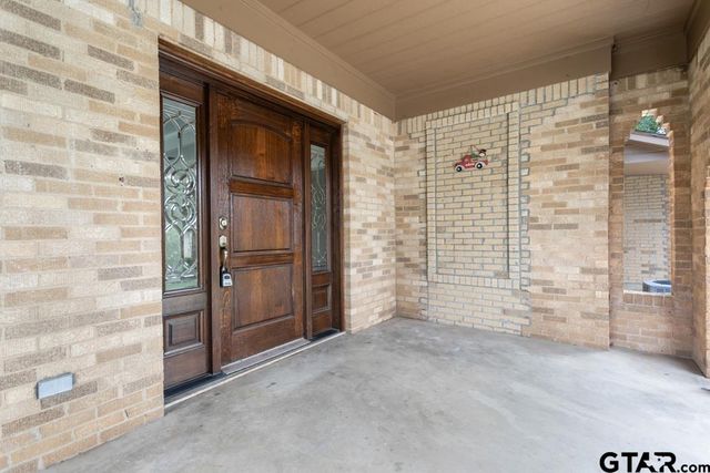 1704 E Houston St, Tyler, TX 75702