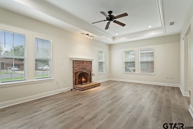 1704 E Houston St, Tyler, TX 75702