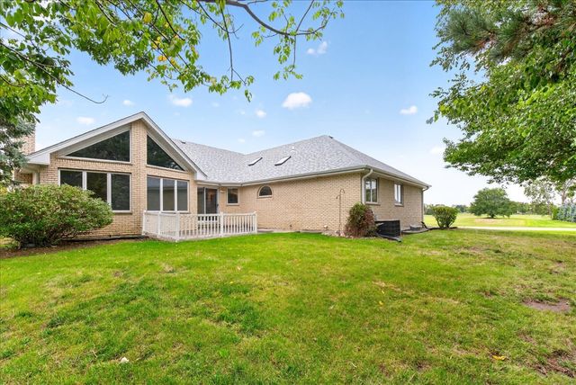 1285 Drawbridge Lane, Lemont, IL 60439