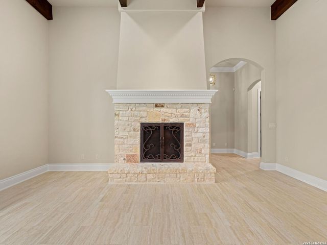 8 Winged Foot, Boerne, TX 78006