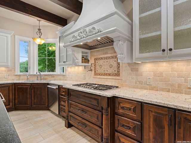 8 Winged Foot, Boerne, TX 78006