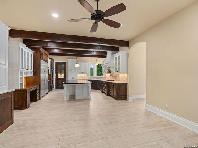 8 Winged Foot, Boerne, TX 78006