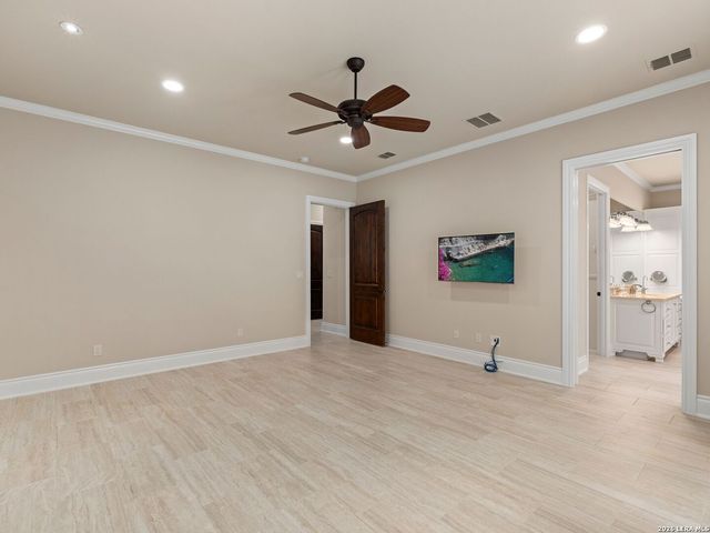 8 Winged Foot, Boerne, TX 78006
