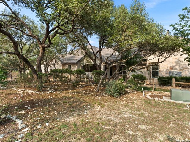 8 Winged Foot, Boerne, TX 78006