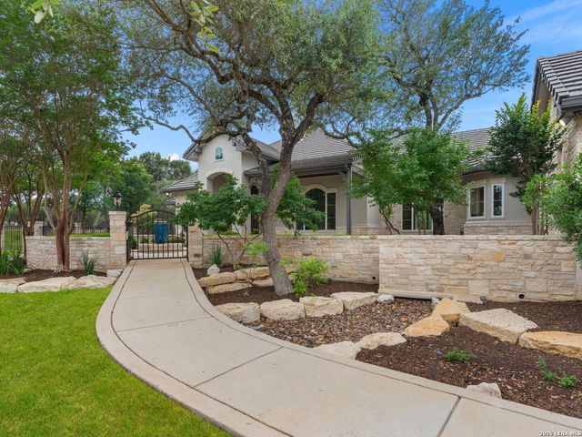 8 Winged Foot, Boerne, TX 78006