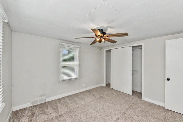 10918 W Wells STREET, Wauwatosa, WI 53226