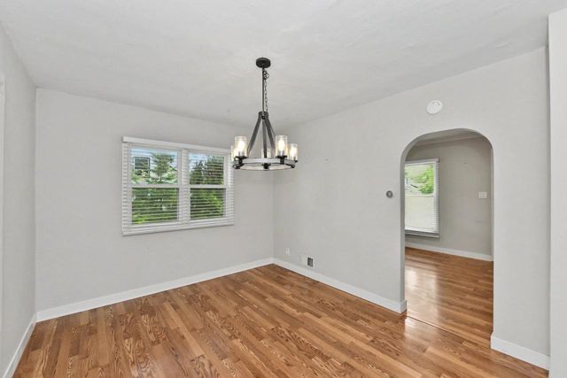 10918 W Wells STREET, Wauwatosa, WI 53226