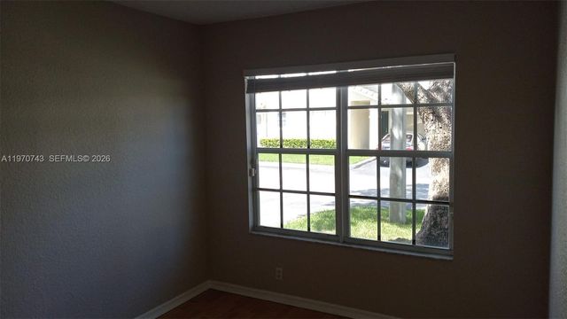 1212 Belmont Ln 1212, North Lauderdale, FL 33068