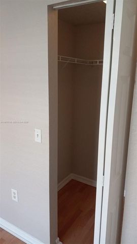 1212 Belmont Ln 1212, North Lauderdale, FL 33068