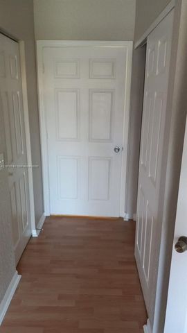 1212 Belmont Ln 1212, North Lauderdale, FL 33068