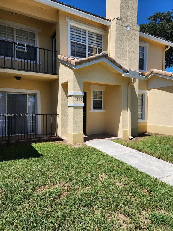 1212 Belmont Ln 1212, North Lauderdale, FL 33068