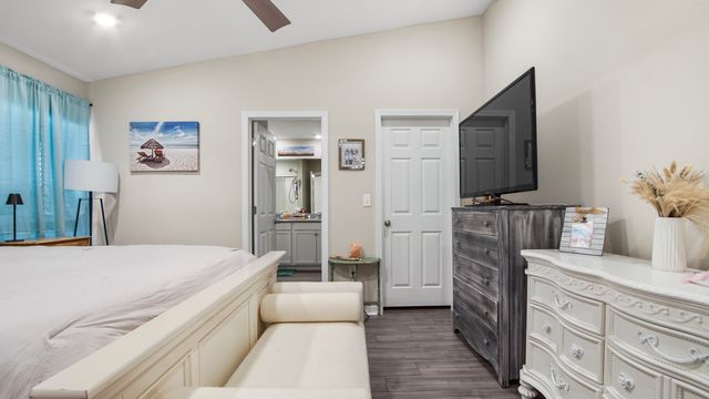 699 Riverwalk Circle, Freeport, FL 32439