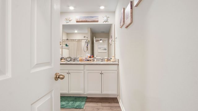 699 Riverwalk Circle, Freeport, FL 32439