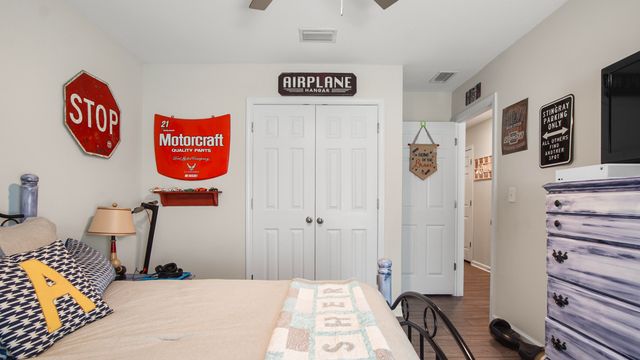 699 Riverwalk Circle, Freeport, FL 32439