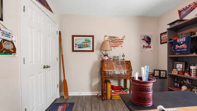 699 Riverwalk Circle, Freeport, FL 32439