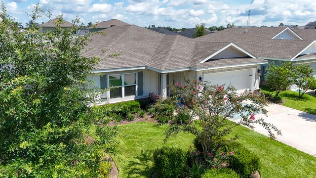 699 Riverwalk Circle, Freeport, FL 32439