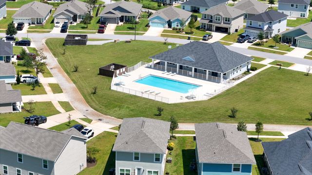 699 Riverwalk Circle, Freeport, FL 32439