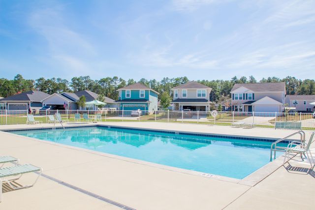 699 Riverwalk Circle, Freeport, FL 32439