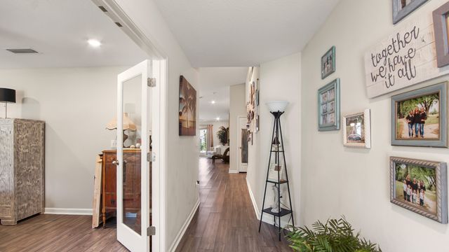 699 Riverwalk Circle, Freeport, FL 32439