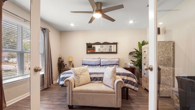 699 Riverwalk Circle, Freeport, FL 32439