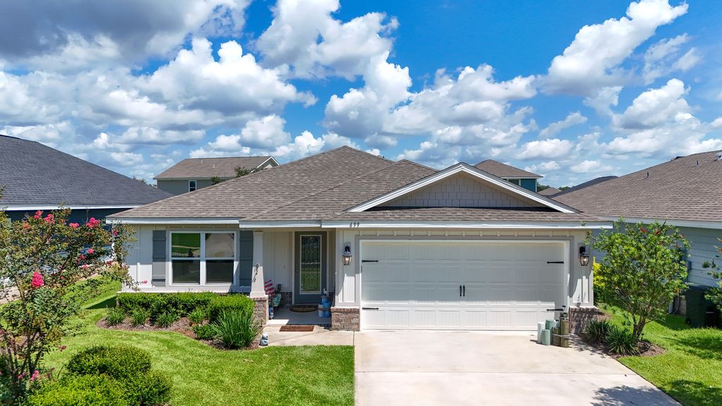 699 Riverwalk Circle, Freeport, FL 32439