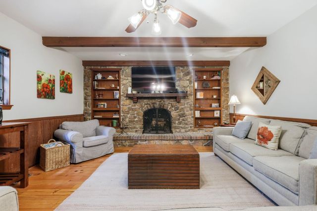 2725 Millbrook Road, Little Rock, AR 72227