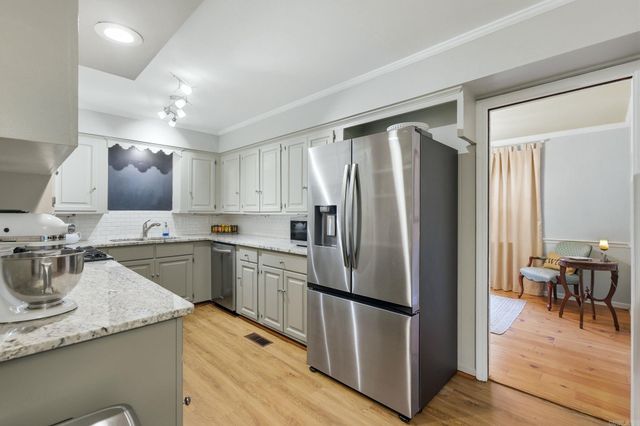 2725 Millbrook Road, Little Rock, AR 72227