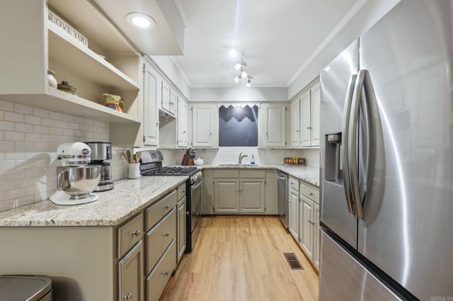 2725 Millbrook Road, Little Rock, AR 72227