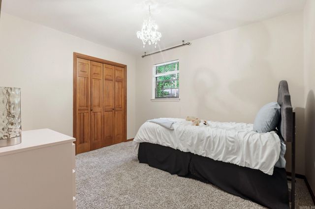2725 Millbrook Road, Little Rock, AR 72227