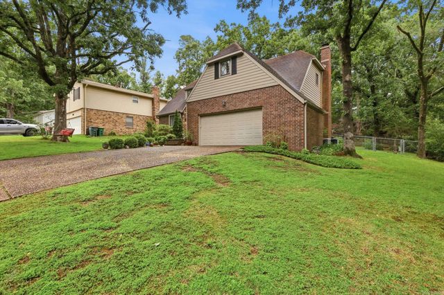 2725 Millbrook Road, Little Rock, AR 72227