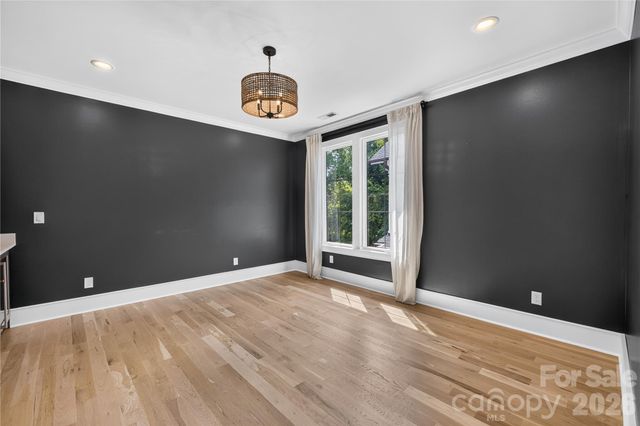 632 Ideal Way, Charlotte, NC 28203
