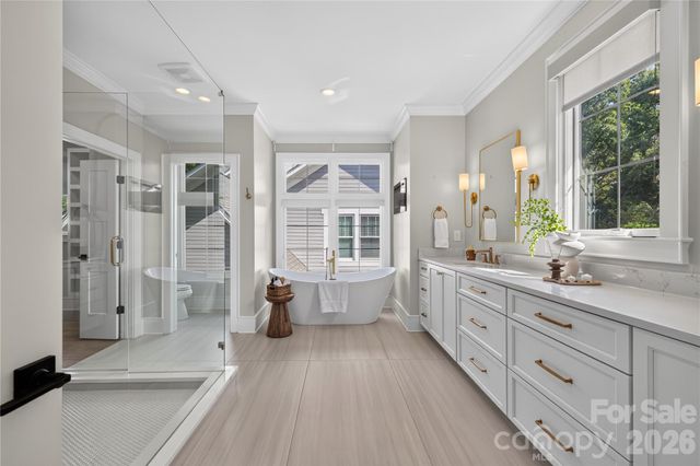 632 Ideal Way, Charlotte, NC 28203