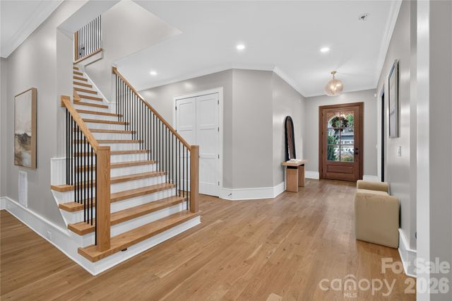 632 Ideal Way, Charlotte, NC 28203