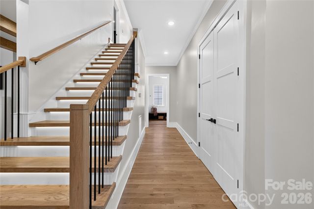 632 Ideal Way, Charlotte, NC 28203