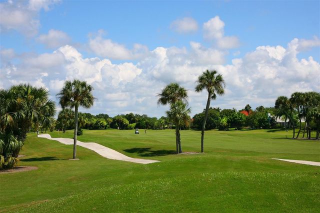 460 E BASE AVENUE 129, Venice, FL 34285